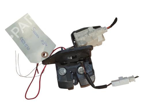 Serratura cofano posteriore ALFA ROMEO 147 (937_) 1.6 16V T.SPARK ECO (937.AXA1A, 937.BXA1A) (105 hp) 28330524