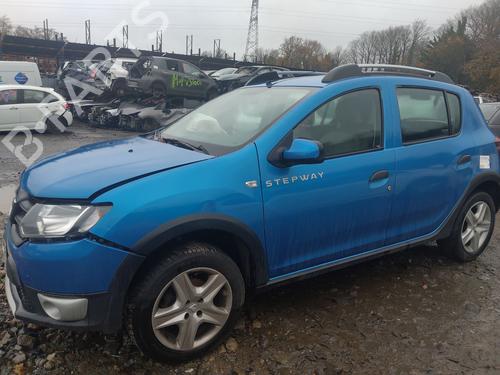 Right headlight DACIA SANDERO II 1.5 dCi | BP31054525C29 