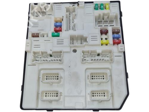 Used Fuse box Fuse box 37623263 37623263