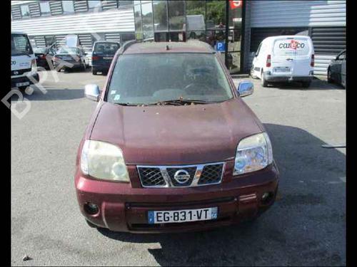 Right headlight NISSAN X-TRAIL I (T30) 2.2 dCi 4x4 | BP24902038C29 