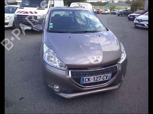 Left front seat PEUGEOT 208 I (CA_, CC_) 1.4 HDi | BP24910933C15 