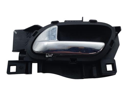 Used Rear left interior door handle Rear left interior door handle PEUGEOT 308 I (4A_, 4C_) 1.6 HDi (92 hp) 33413473 33413473