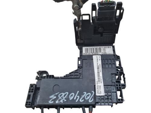 Caja reles / fusibles CITROËN C4 II (NC_) 1.6 HDi 115 (114 hp) 29229425