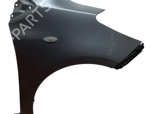Used Right front fenders Right front fenders TOYOTA YARIS (_P9_) 1.4 D-4D (NLP90_, NLP90R) (90 hp) 33749992 33749992