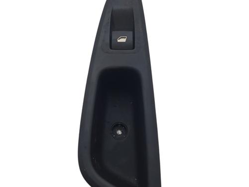 Used Right rear window switch Right rear window switch PEUGEOT 308 I (4A_, 4C_) 1.6 HDi (92 hp) 33006466 33006466