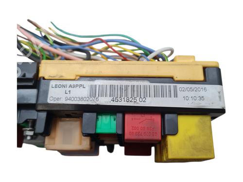 Fuse box OPEL CORSA F (P2JO) 1.2 (68) | BP29600010E1