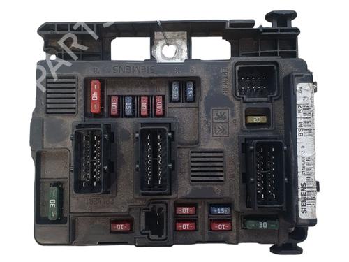 Zekeringkast PEUGEOT 206 Hatchback (2A/C) 1.1 i (60 hp) 28363762