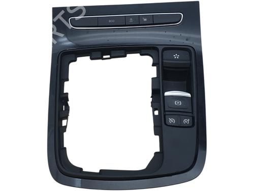 Console centrale Console centrale RENAULT SCÉNIC IV (J9_) 1.7 Blue dCi 120 (J9A7, J9A8) (120 hp) 36680343 36680343