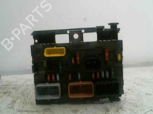 Fuse box PEUGEOT 307 Break (3E) | BP25762861E1 - Image 1