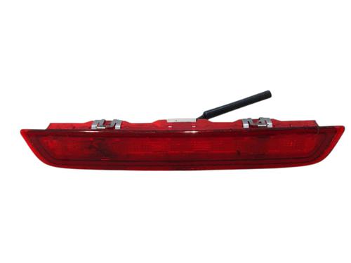 Used Third brake light Third brake light TOYOTA YARIS (_P13_) 1.5 Hybrid (NHP130_, NHP130) (101 hp) 35885499 35885499