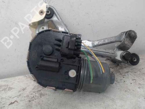 Używane Silniczek wycieraczek przednich PEUGEOT 5008 (0U_, 0E_) 1.6 HDi (112 hp) 24903314
