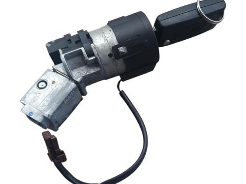 Ratlås/Tændingslås PEUGEOT 5008 (0U_, 0E_) 1.6 HDi (112 hp) 30739235