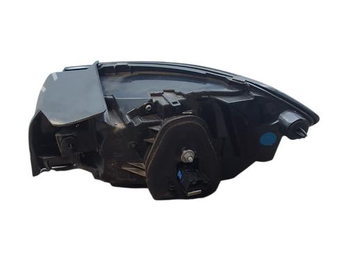 Left taillight PEUGEOT 208 II (UB_, UP_, UW_, UJ_) 1.2 PureTech 100 | BP30187163C34