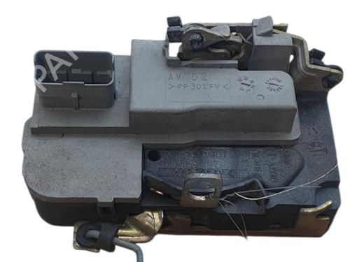Used Front right lock Front right lock PEUGEOT 206 Hatchback (2A/C) 1.4 i (75 hp) 39936506 39936506