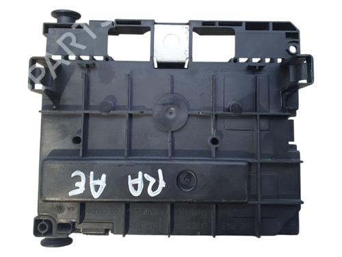Fuse box PEUGEOT 3008 I MPV (0U_) 1.6 HDi | BP28120484E1