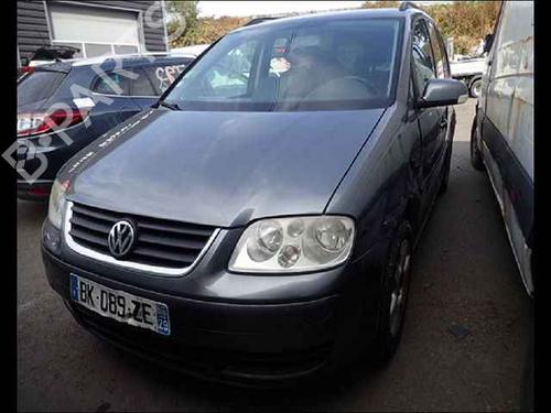 Left headlight VW TOURAN (1T1, 1T2) 1.9 TDI | BP25763242C28 