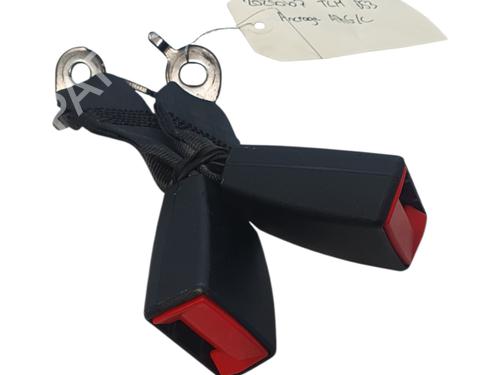 Engache cinturón Engache cinturón RENAULT TWINGO II (CN0_) 1.2 16V (CN04, CN0B) (75 hp) 33655363 33655363