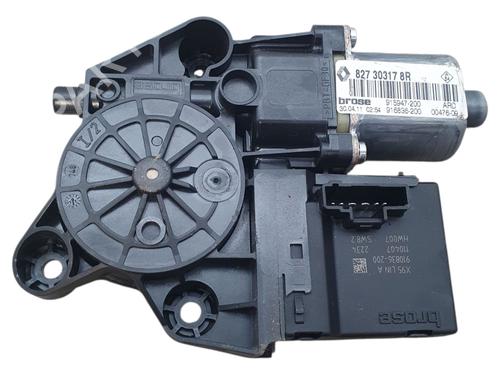 Moteur de lève-vitre arrière droit RENAULT SCÉNIC III (JZ0/1_) 1.6 dCi (JZ00, JZ12) (130 hp) 28414073