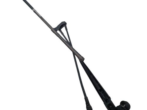 Used Front windshield wiper arm PEUGEOT 108 1.0 VTi 72 (72 hp) 28120501