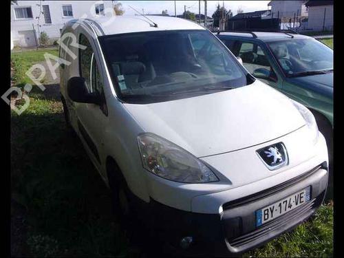 Left mirror PEUGEOT PARTNER Tepee 1.6 HDi / BlueHDi 75 | BP24904607C26 
