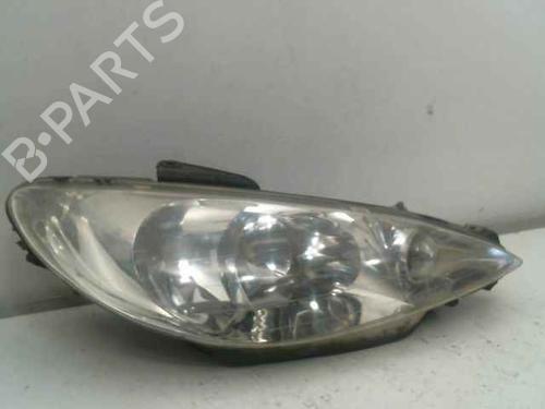 Used Right headlight PEUGEOT 206 Hatchback (2A/C) 1.4 i (75 hp) 24901650