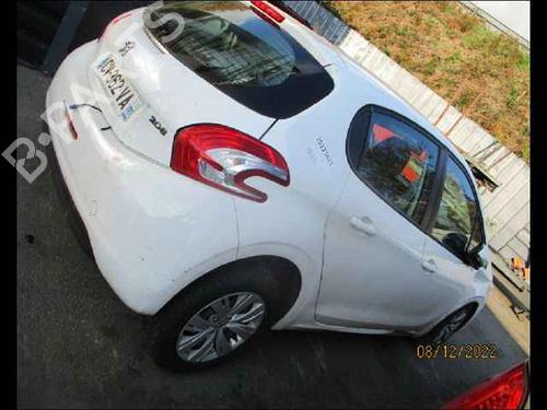 Lamp holder PEUGEOT 208 I (CA_, CC_) 1.4 HDi | BP25011591L10 