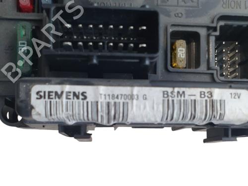 Fuse box CITROËN C5 I (DC_) 2.2 HDi (DC4HXB, DC4HXE) | BP39151159E1 - Image 3