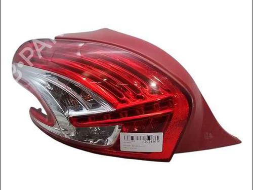 Venstre baglygte PEUGEOT 208 I (CA_, CC_) 1.4 HDi (68 hp) 24905087
