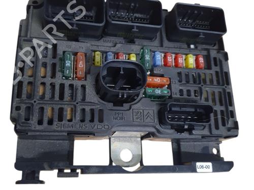 Used Fuse box Fuse box 36849263 36849263