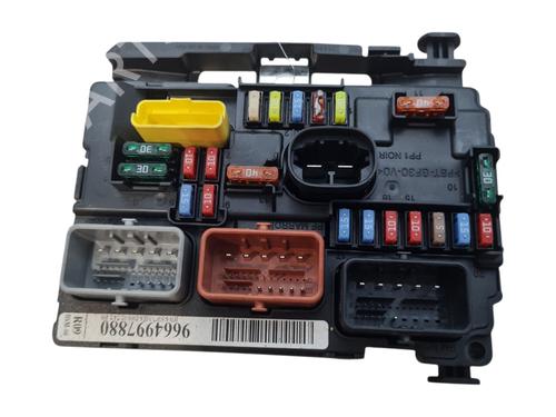Used Fuse box Fuse box 37674193 37674193