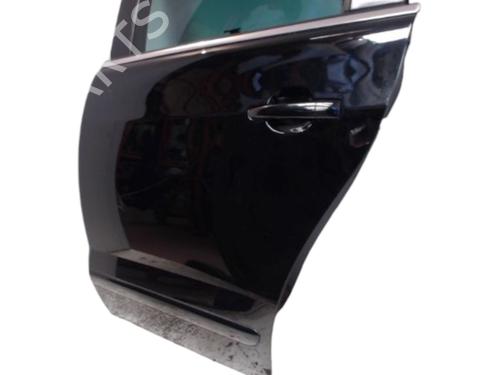 Left rear door PEUGEOT 5008 (0U_, 0E_) 1.6 HDi | BP27306125C4