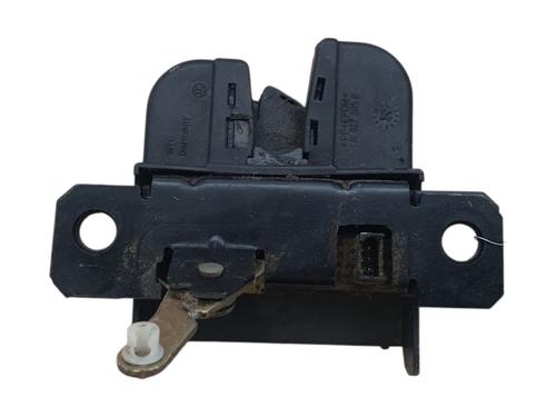 Used Tailgate lock Tailgate lock VW GOLF IV (1J1) 1.4 16V (75 hp) 39966018 39966018