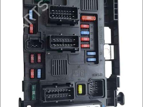 Caja reles / fusibles CITROËN XSARA PICASSO (N68) 2.0 HDi (90 hp) 25012738