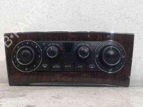 AC Styreenhet / Manøvreringsenhet MERCEDES-BENZ C-CLASS (W203) C 220 CDI (203.008) (150 hp) 24898759