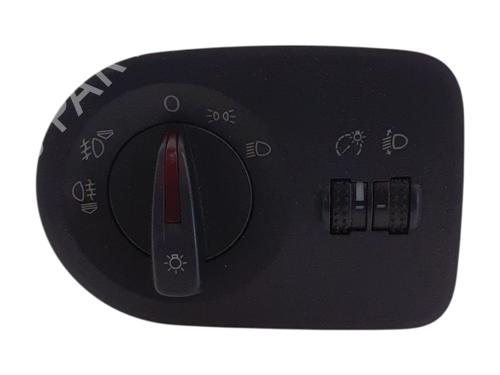 Forlygtekontakt Forlygtekontakt SEAT IBIZA IV (6J5, 6P1) 1.9 TDI (105 hp) 33857978 33857978