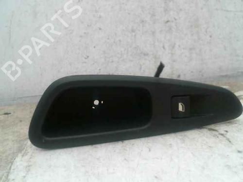 Used Right rear window switch Right rear window switch 25762557 25762557
