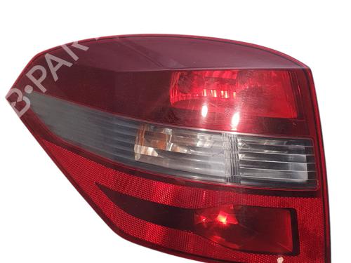 Venstre baglygte RENAULT LAGUNA III Grandtour (KT0/1) 2.0 dCi (KT07, KT0J, KT14, KT1A, KT1S) (131 hp) 31575213