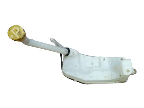 windscreen-washer-tank-renault-clio-iv-bh_-2012-2013-2014-2015-2016-2017-2018-2019-2020-2021-39570958 main image