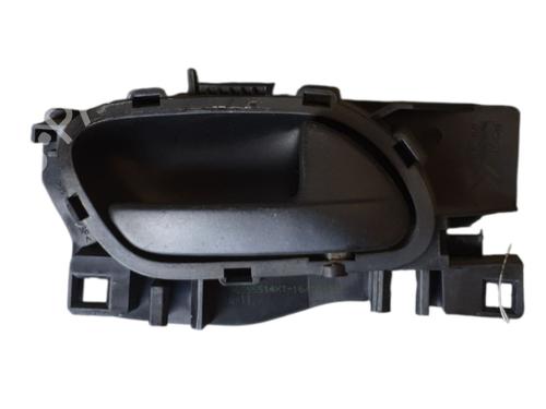Used Front right interior door handle Front right interior door handle 37497775 37497775