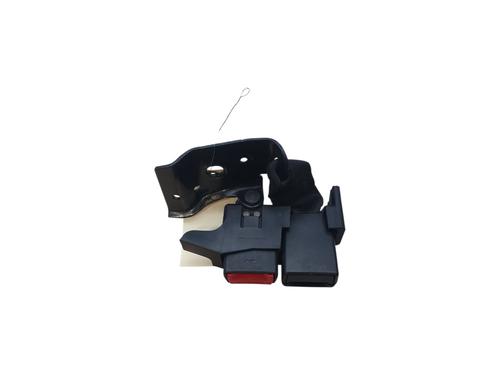 seat-buckle-renault-clio-iii-br01-cr01-2005-2006-2007-2008-2009-2010-2011-2012-2013-2014-37728687 main image