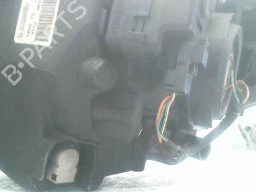 Right headlight PEUGEOT 107 (PM_, PN_) 1.0 | BP24901648C29