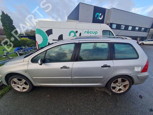 Left headlight PEUGEOT 307 SW (3H) 2.0 HDI 110 | BP30978279C28 