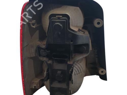 Right taillight VW TOURAN (1T1, 1T2) 1.9 TDI | BP27642424C35 