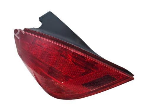 Used Left taillight Left taillight PEUGEOT 308 I (4A_, 4C_) 1.6 HDi (90 hp) 33560621 33560621