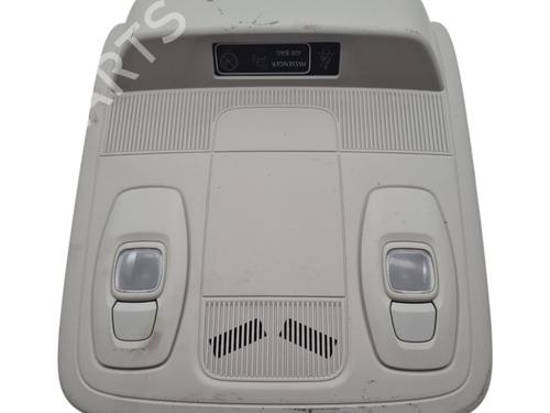 interior-roof-light-renault-megane-iv-hatchback-b9amn_-2015-33710445 main image