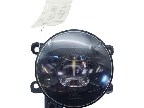 right-front-fog-light-renault-clio-iv-bh_-2012-2013-2014-2015-2016-2017-2018-2019-2020-2021-34709265 main image