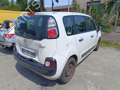 Reverse light CITROËN C3 Picasso (SH_) 1.6 VTi 120 | BP28159190C36 