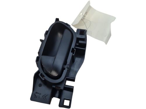 Used Front left interior door handle Front left interior door handle 37704313 37704313