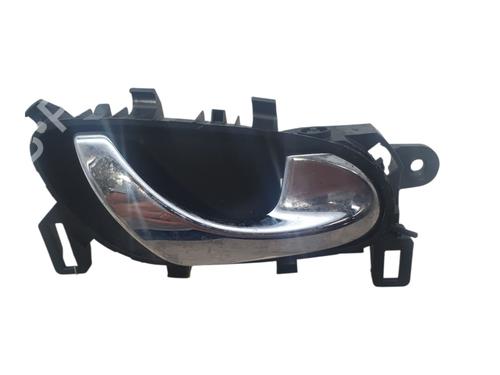 Used Front right interior door handle Front right interior door handle 38054299 38054299