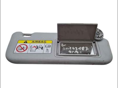 Used Right sun visor TOYOTA YARIS (_P13_) 1.5 Hybrid (NHP130_, NHP130) (101 hp) 24895672